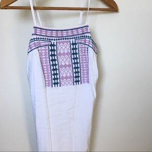 🌸 Stunning White Double-Lined Dress with Embroidery - Perfect for Summer! 🌸